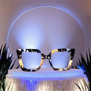 Fashionable Retro Women's Blue and Yellow Flower sunglasses